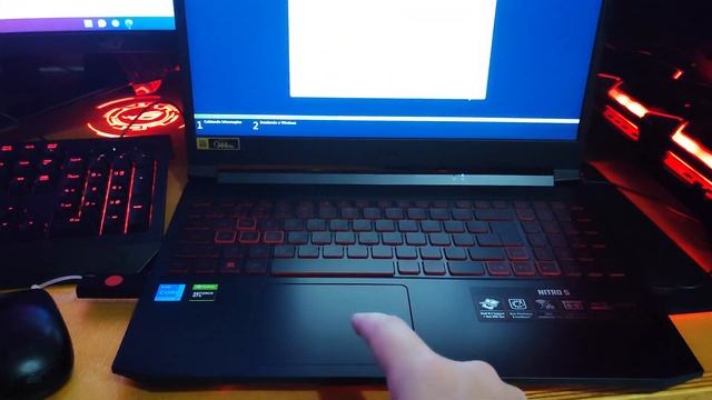 Acer Nitro 5 não reconhece ssd na tela de partição смотреть онлайн