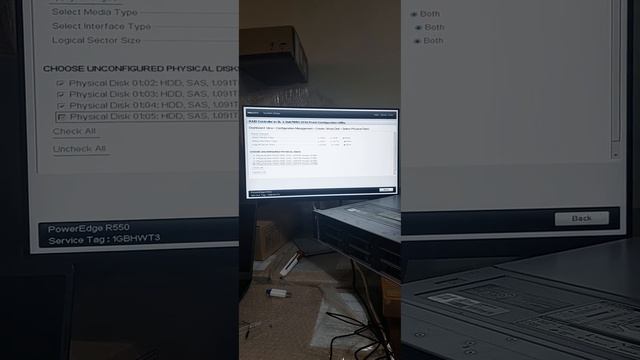 RAID 1 and RAID 5 configuration on Dell R550 смотреть онлайн