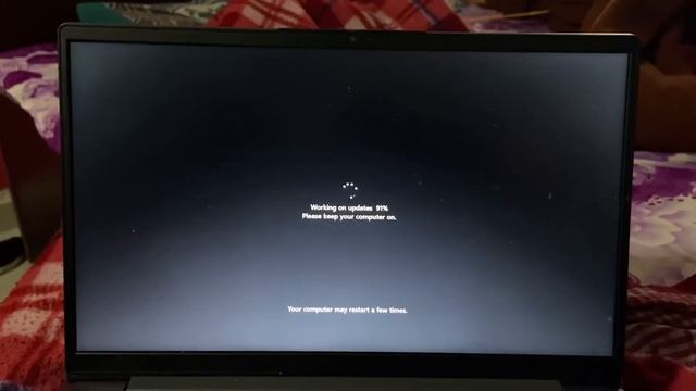 Windows 11 Update on my Lenovo IdeaPad Slim 3 - First Look of Windows 11 @JayantKeGuides смотреть онлайн