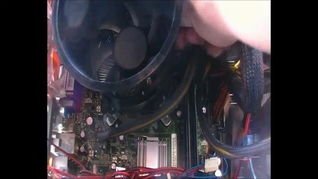How to properly clean dust out of a desktop and a laptop computer смотреть онлайн
