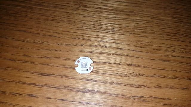 Светодиод Cree XML 2 T6 10 W UV 395 nm 16mm PCB смотреть онлайн