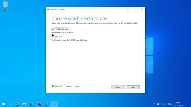How to Download the Official Windows 11 ISO File (Tutorial) смотреть онлайн