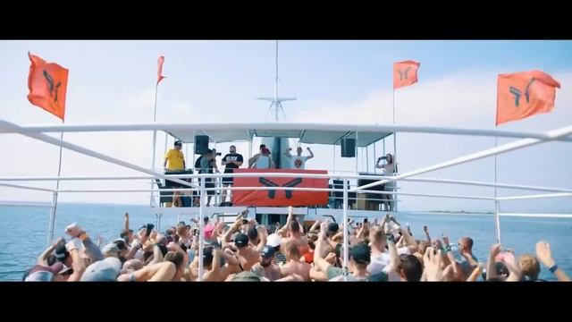 FLOWERS (Hardstyle) | Festival Video #mileycyrus смотреть онлайн