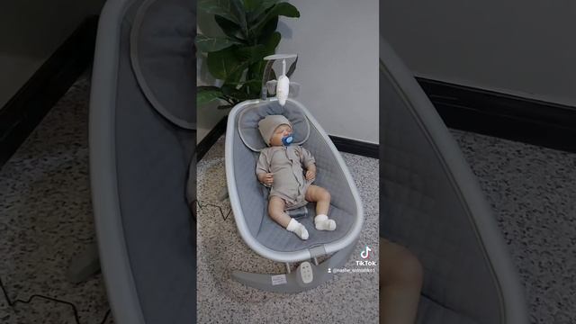 укачивающий центр Amarobaby