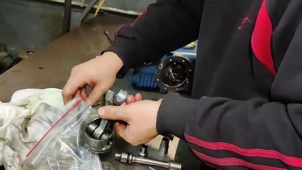 Bock (сальниковый) - Износ плиты, задиры на втулке и шейках шатунов