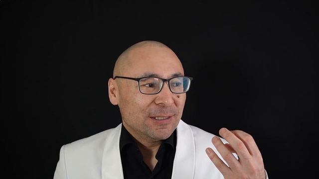 КАК ПОКУПАТЬ APPLE ? • ЧЕСТНОЕ МНЕНИЕ владельца - iPhone , iPad , Macbook , AirPods и т.д. смотреть онлайн