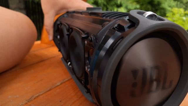 JBL Xtreme 100% LFM (Low Frequencies Mode) BLOWOUT (NOT CLICKBAIT) R.I.P 😭😭😭😭😭 смотреть онлайн