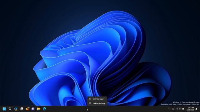 Windows 11 23H2 - Never Combine Taskbar Buttons is finally here! смотреть онлайн