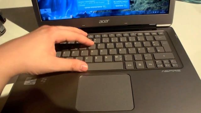 Hands On: Acer Aspire S3 at Windows PC Life Tour смотреть онлайн