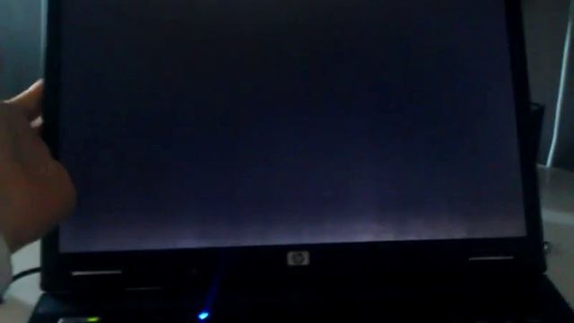 HP Compaq 8510p LCD issue смотреть онлайн