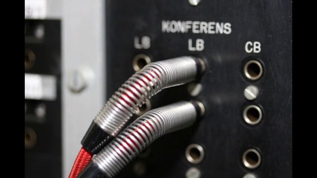 Scam call from fake Windows support смотреть онлайн
