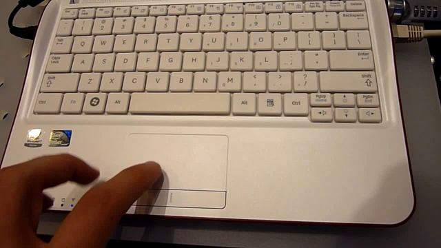 Samsung NF110 Netbook Hands On - German смотреть онлайн