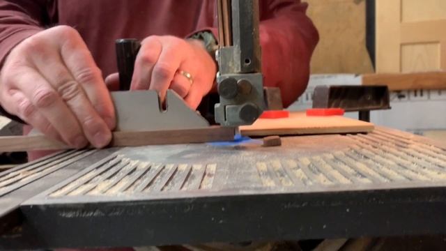 Woodworking: Stained Glass Window Frame смотреть онлайн