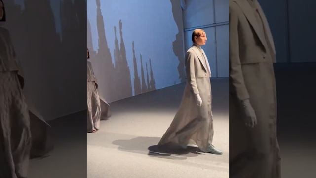 Last day of Dubai Fashion Week@michael5inco смотреть онлайн