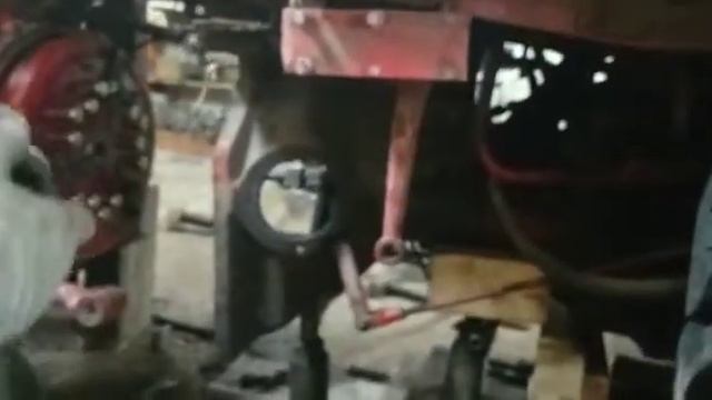 Выжимной подшипник т25 доработка, приварили тавотницу. смотреть онлайн