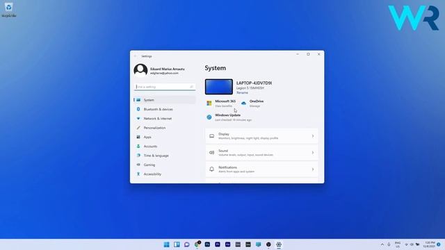 How to show the taskbar clock on all monitors in Windows 11 смотреть онлайн