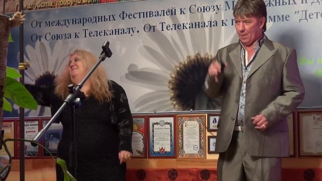 ОДИНОКАЯ))))))))))))))на 12 фестивале ИНДИГО 23 декабря 2012 смотреть онлайн