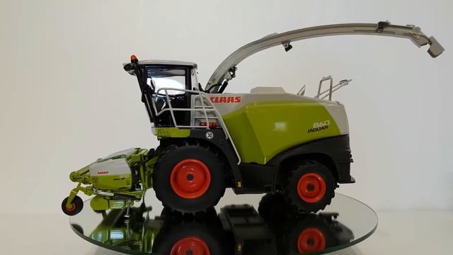 CLAAS JAGUAR 860 ESCALA 1:32 смотреть онлайн