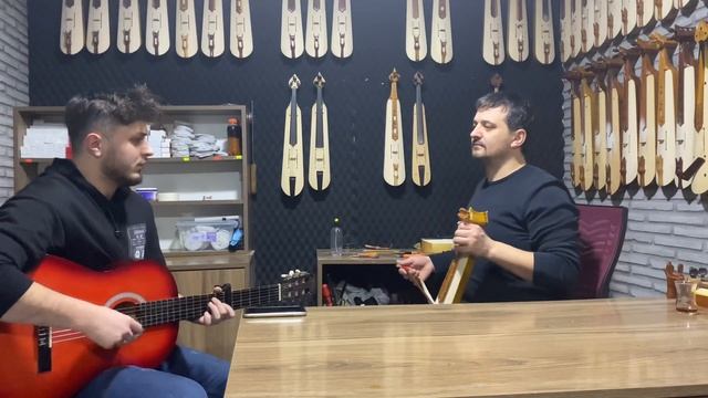 Tahsin Terzi & Emirhan Usta GÜZEL BİR AKÇAABAT MAÇKA HAVASI смотреть онлайн