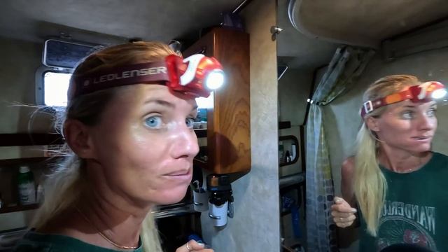 LOST TOOTH 🦷 (A Very Rough Sail)...Sailing Vessel Delos Ep. 453 смотреть онлайн