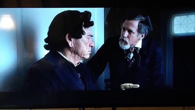 Lincoln "Is there nothing you won't say?" смотреть онлайн