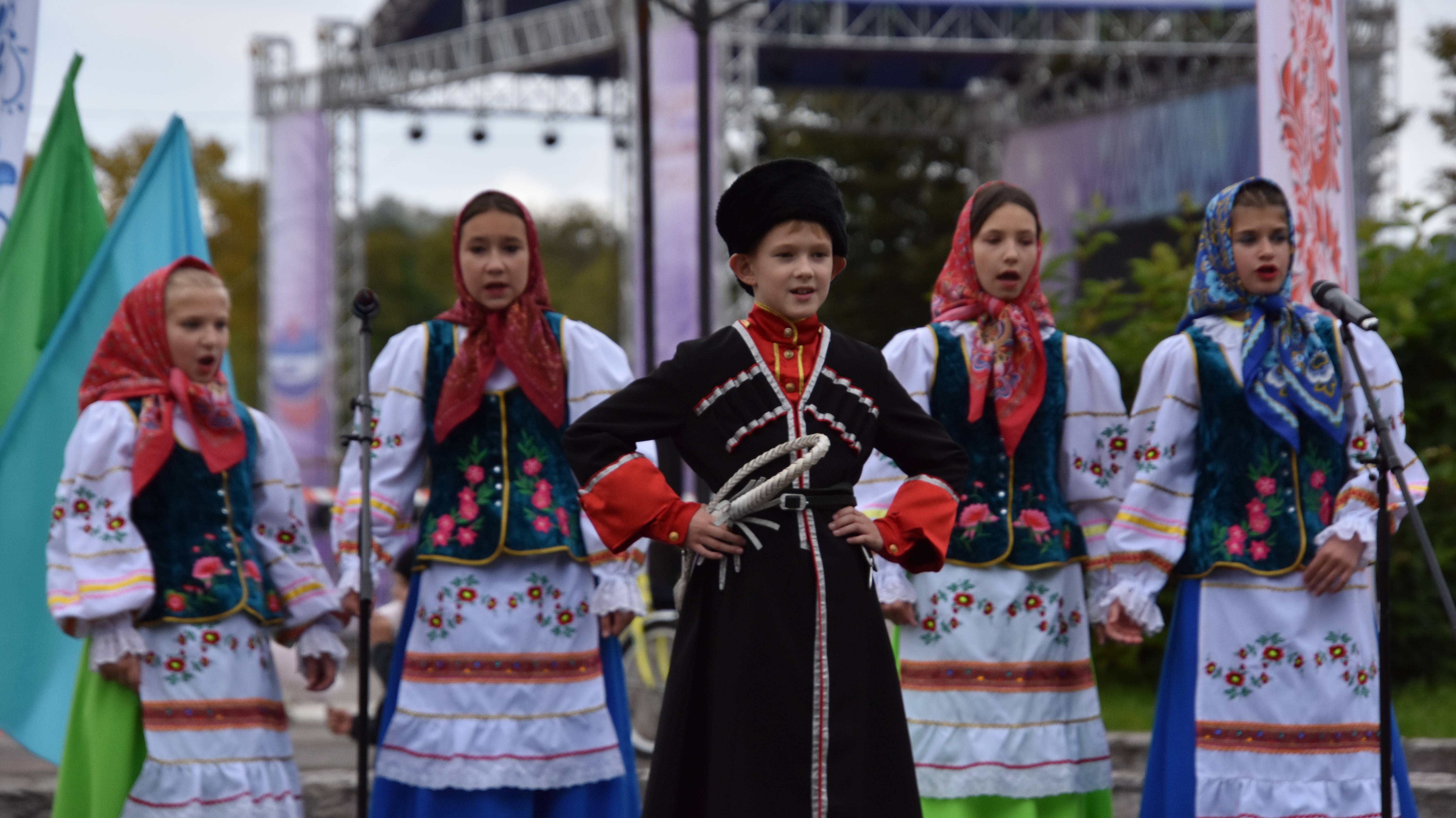 Фестиваль казачьего и народного творчества смотреть онлайн