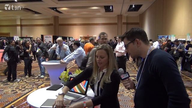 Lenovo Miix 2: Schicke Windows-Convertibles mit magnetischem Tastaturdock [CES 2014] смотреть онлайн