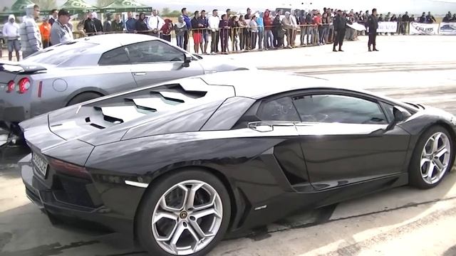 Lamborghini Aventador 700 hp vs. Nissan GTR 700 hp смотреть онлайн