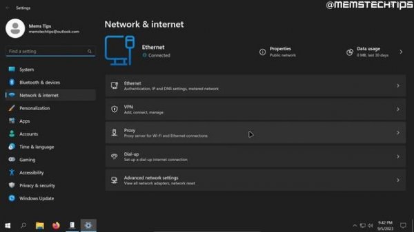 How to Make Windows 11 Look Like Windows 10 (Tutorial)