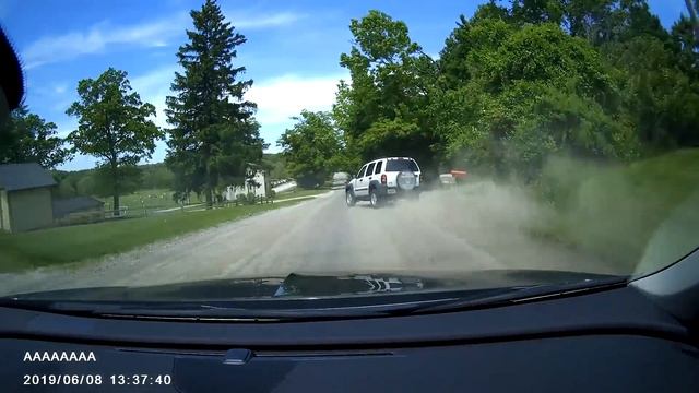 Jeep rolls over trying to pass illegally смотреть онлайн
