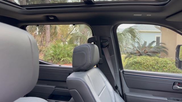 Tundra Is Tinted! I Will Always Get My Windows Done This Way смотреть онлайн