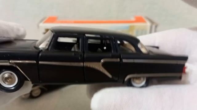 Масштабная модель Чайка ГАЗ-13 смотреть онлайн