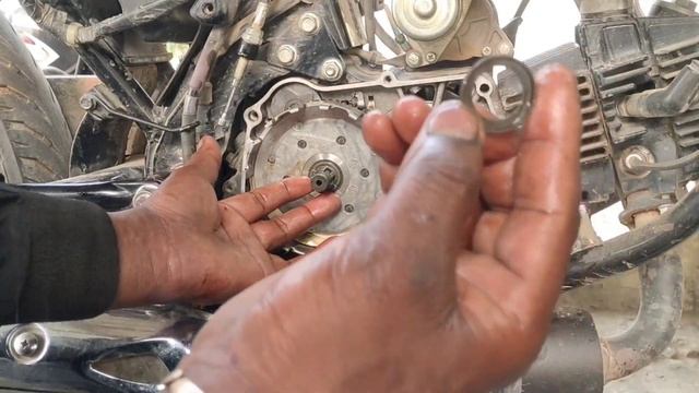 Splendor Plus bs6 clutch plate change, splendor Bs6 clutch plate fitting смотреть онлайн
