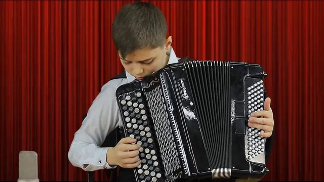 Г.Маслов. Чёткий ритм. исп. Тонкошкуров Владислав смотреть онлайн