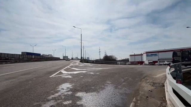 Как добраться до Блюмарта Белая Дача от Садовода на общественном транспорте смотреть онлайн