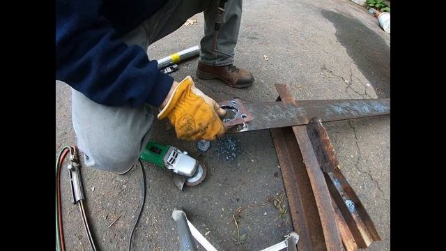 Isuzu NPR Exhaust Work смотреть онлайн