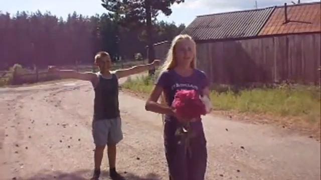 Модная девочка.wmv смотреть онлайн