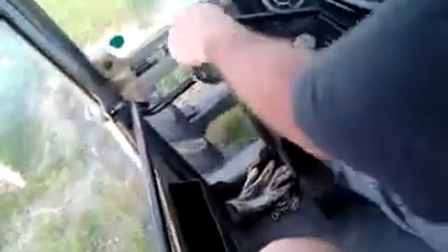 Trinciatura erba 2013 Landini 13000 e Trinciastocchi Ferri смотреть онлайн