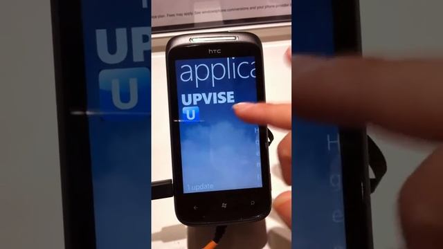 HTC Windows Phone 7 at Telstra Shop #2 смотреть онлайн