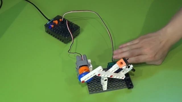 Gigo S4A PROGRAMMING BRICKS #1204R Monograph 3 Lumberjack Product смотреть онлайн