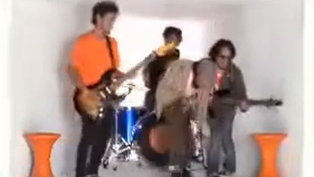 MARIONEXXES - Through My Window (TM song) смотреть онлайн