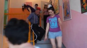 Шуточное поздравление от родителей детям на выпускной в начальной школе