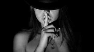 Дельфин (тишина)