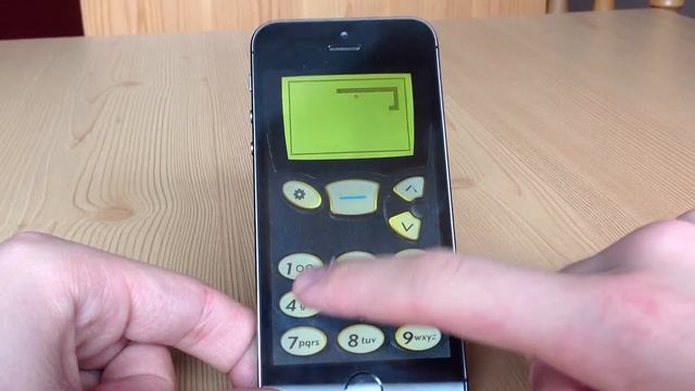 Snake 97 для вашего iPhone. смотреть онлайн