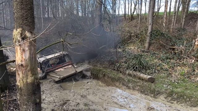 Off Roading 4x4 Parkwood Jeep Wrangler, Isuzu Trooper, Defender
