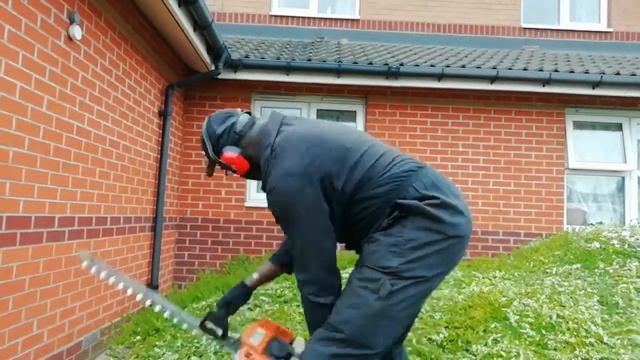 WINDOW CLEANING, GARDEN MAINTENANCE, UK LOCK DOWN VLOG. смотреть онлайн