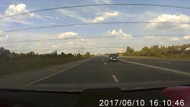 даже не сигналю еде и пусть себе едет ему в том ряду нравится смотреть онлайн