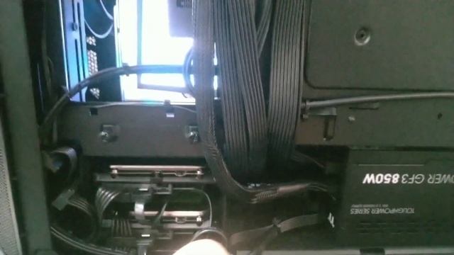 藤小二2023年「藤牌電腦」機殼示範機-be quiet! PURE BASE 500 BLACK 靜音機殼，藤哥按讚，影片說明僅供參考！(2023/3/30) смотреть онлайн