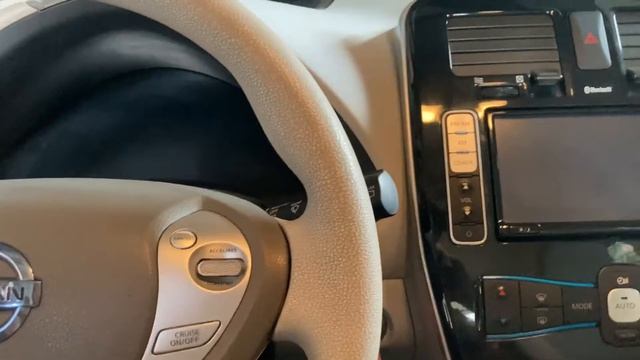 LEAF Window Switch Replace смотреть онлайн