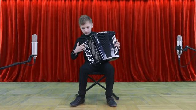 "На карнавале" исп. Разуваев Павел смотреть онлайн